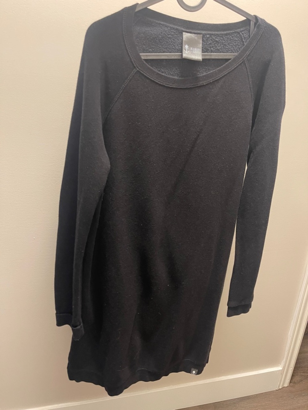 Women's Black Long Sleeve Dress - Classic Crew Neck